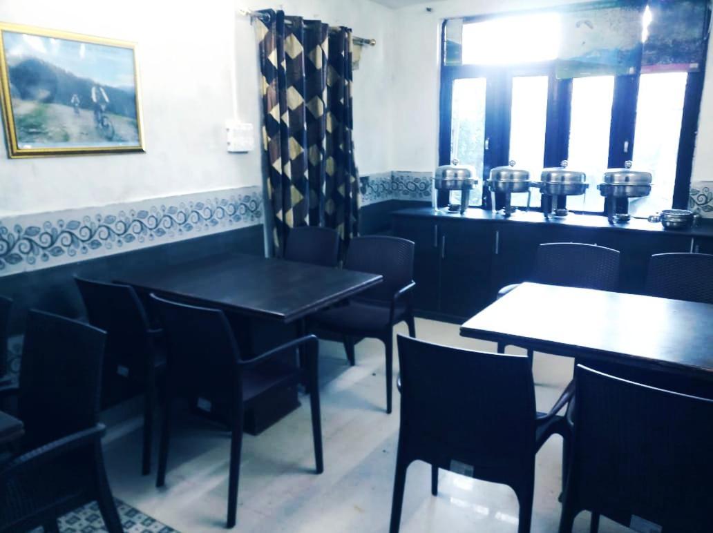 Hotel Holiday Plaza Dalhousie - Near Ghandhi Chowk Mall Road Extérieur photo
