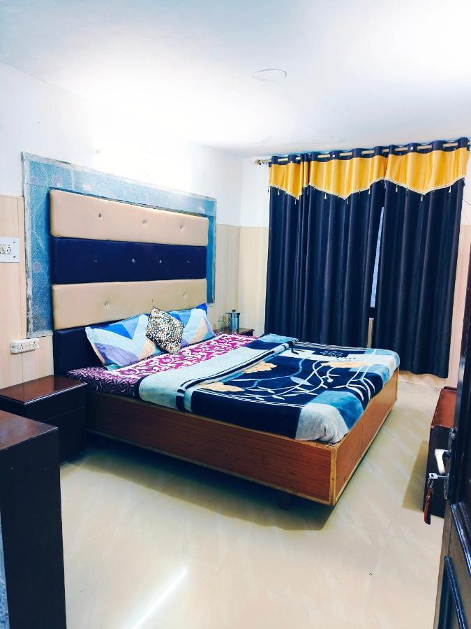 Hotel Holiday Plaza Dalhousie - Near Ghandhi Chowk Mall Road Extérieur photo
